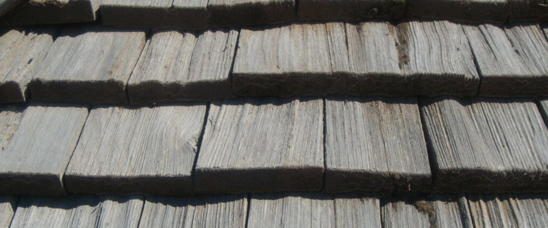 Maintenance Tips for Wood Shingles and Shakes: Keeping Your Roof in Top Shape